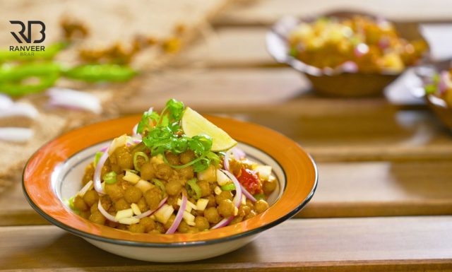 High Protein Ghugni Chaat मटर घुगनी चाट सूखे मटर की चाट healthy Chaat recipe Recipe - Ranveer Brar