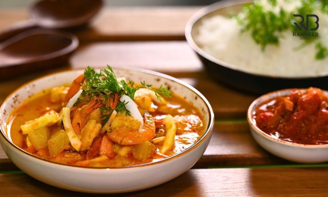 Prawn Curry झींगा मसाला Correct method to clean Prawns Beginners Prawn recipe Recipe - Ranveer Brar