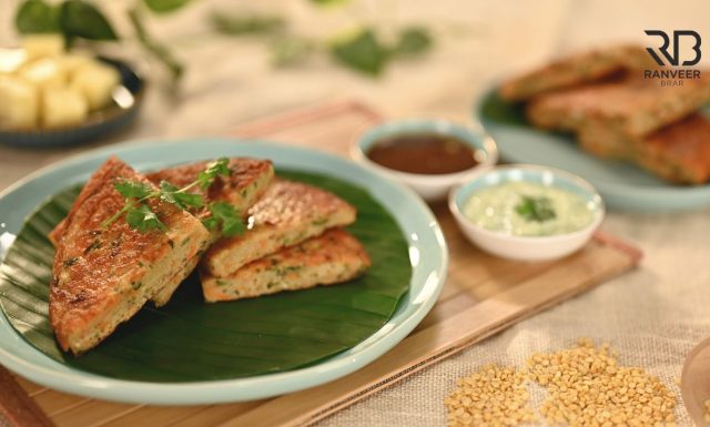 Hi-Protein Moonglet recipe वेज आमलेट का मज़ा मूँगलेट से Moong Dal Chilla Recipe - Ranveer Brar