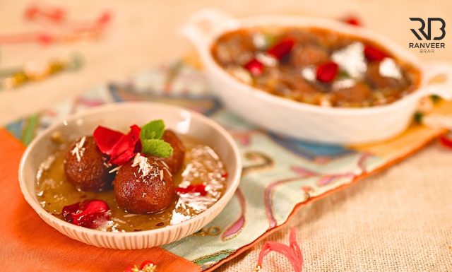 Spl Gulab Jamun without Mix सिर्फ 5 चीजों से गुलाब जामुन Baked Gulab Jamun Recipe - Ranveer Brar
