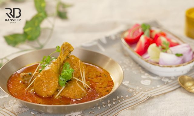 Dhaba Style Chicken Curry ढाबे जैसी चिकन करी की secret recipe easy Chicken recipe Recipe - Ranveer Brar