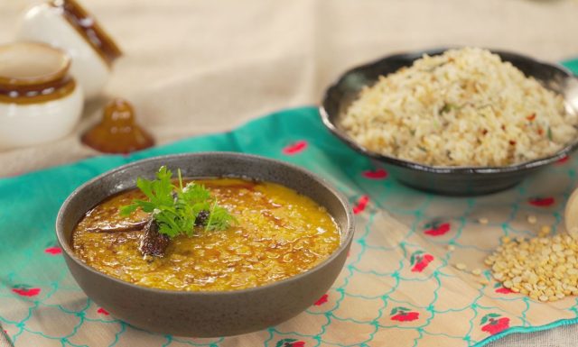 Dhungar Dal Tadka & Mirch Pulao धुंगार वाली तड़का दाल रेसिपी मिर्च का पुलाव Recipe - Ranveer Brar