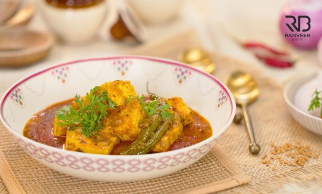 Dhaba style Achari Paneer ढाबे/ hotel जैसा पनीर आचारी Spicy Paneer Gravy Recipe - Ranveer Brar Dhaba style Achari Paneer ढाबे/ hotel जैसा पनीर आचारी Spicy Paneer Gravy Recipe - Ranveer Brar