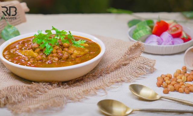 Tari Wala Chana मज़ेदार तरी वाले चने की रेसिपी काला Chana Masala Recipe - Ranveer Brar
