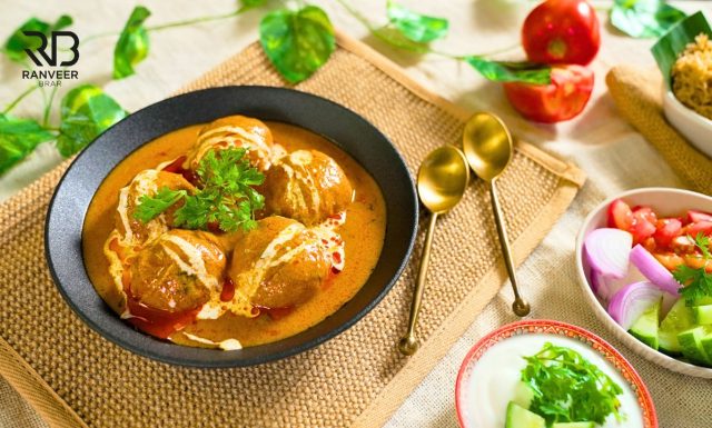 Chicken Kofta Curry चिकन कोफ्ता करी Perfect Chicken Kofta tips Recipe - Ranveer Brar
