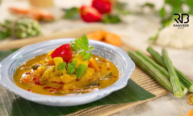 Best Mixed Veg Drumstick Curry ऐसे बनाएँ मिक्स वेज करी Unique Drumstick recipe Recipe - Ranveer Brar Best Mixed Veg Drumstick Curry ऐसे बनाएँ मिक्स वेज करी Unique Drumstick recipe Recipe - Ranveer Brar