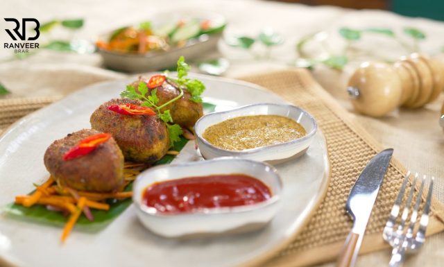 Perfect Fish Cutlet बाहर से kripsy अंदर से नरम मच्छी कटलेट easy Fish Cutlet Recipe - Ranveer Brar Perfect Fish Cutlet बाहर से kripsy अंदर से नरम मच्छी कटलेट easy Fish Cutlet Recipe - Ranveer Brar
