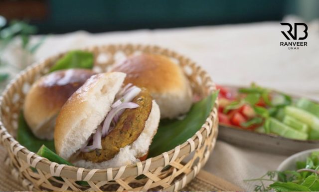 Kathal/Jackfruit Shami Kebab कटहल के लाजवाब कबाब ‘Meatless’ Bun Kabab bonus Recipe - Ranveer Brar