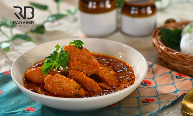 Idli Kofta Curry | South Indian Idli Ka Naya Twist Recipe - Ranveer Brar Idli Kofta Curry | South Indian Idli Ka Naya Twist Recipe - Ranveer Brar