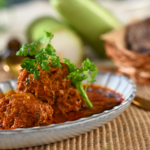 Lauki Kofta With Ragi Roti